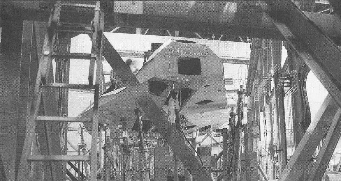 美军f-22战斗机,美军隐形战斗机f117