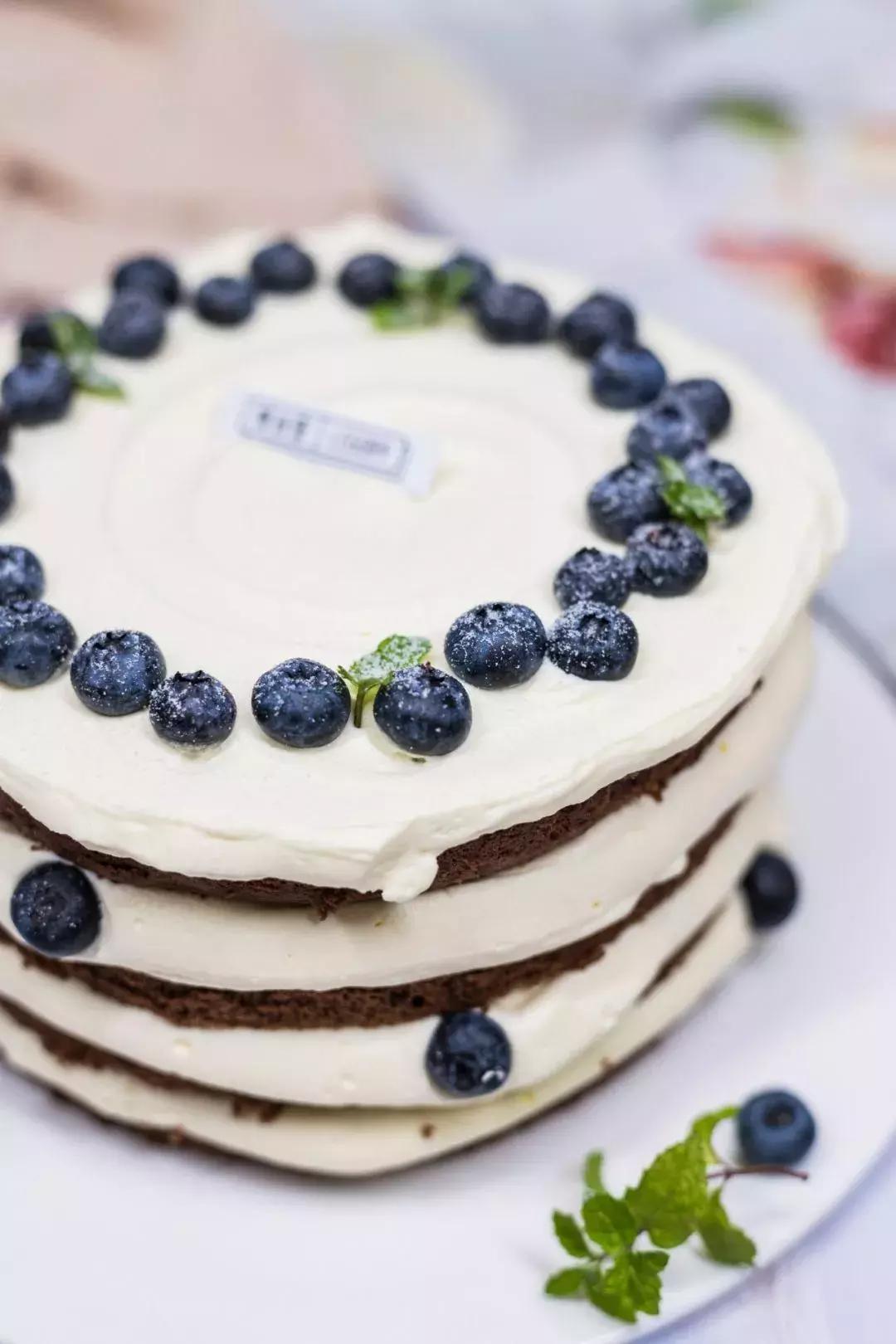 为了这家蛋糕店,我想每天过生日