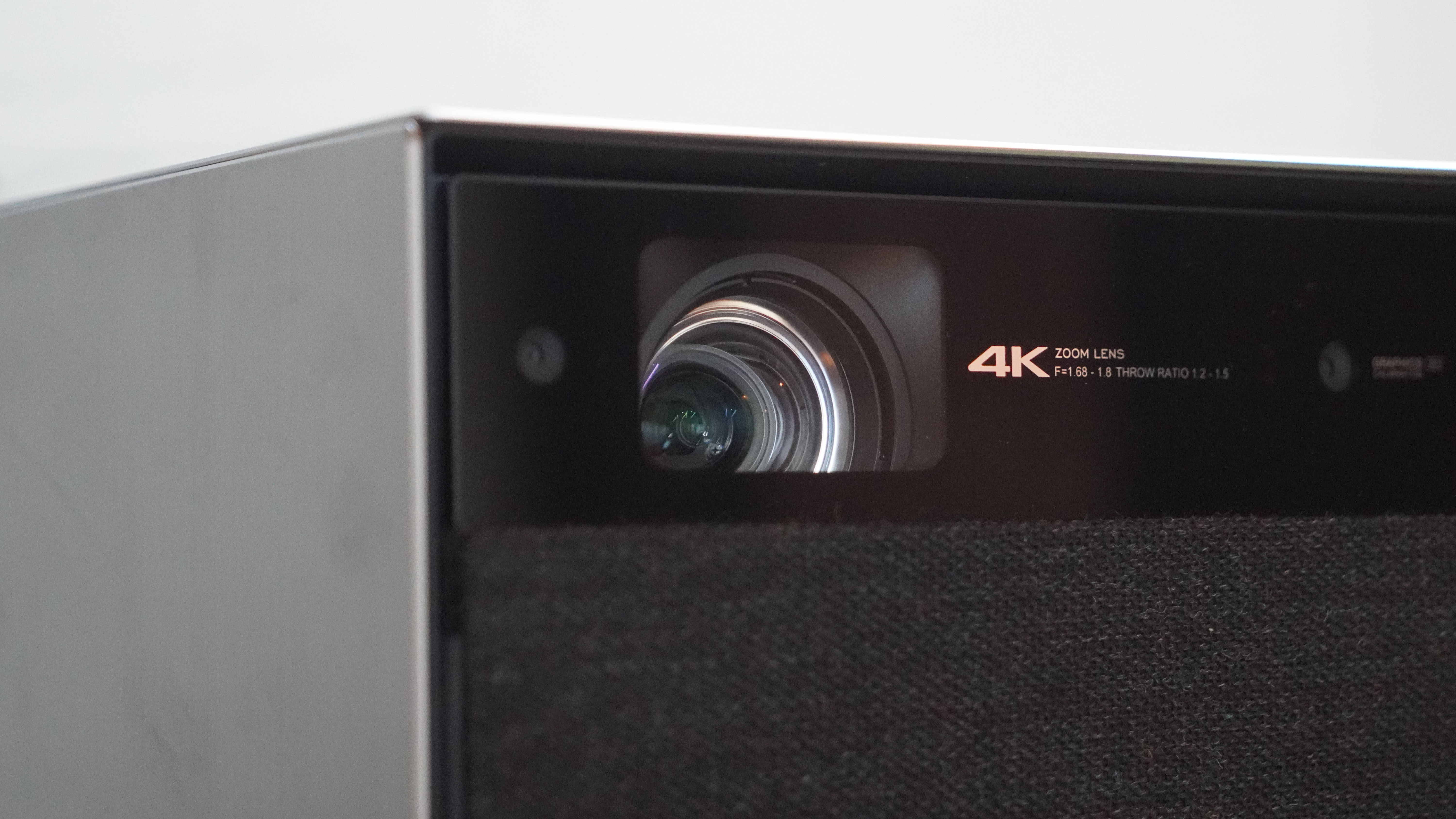 极米rspro2评测多少流明,极米rspro2电影院测评