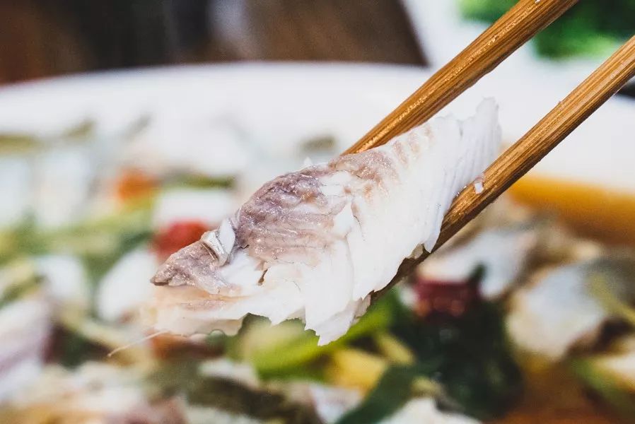 为了吃美食去外地,为了吃儿时的味道跑到一个地方