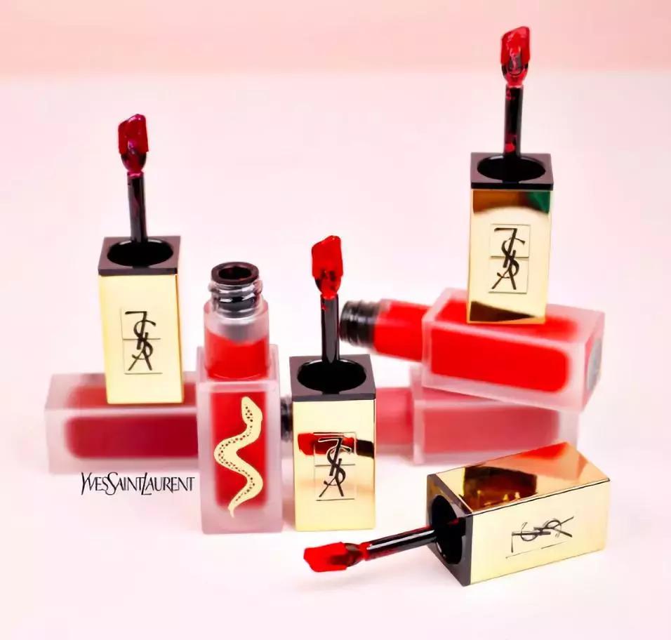 杨幂色和大表姐色口红哪个好看,杨幂用的枫叶色是什么口红