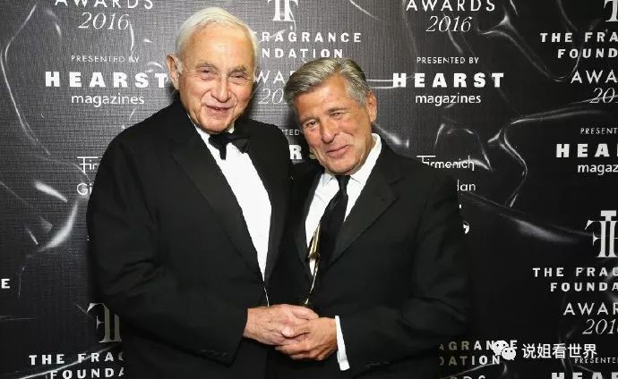 模特控诉维密潜规则,百名模特控诉维密照片