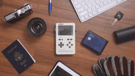 带你一秒穿越时空的游戏,可以用手柄的穿越机模拟器