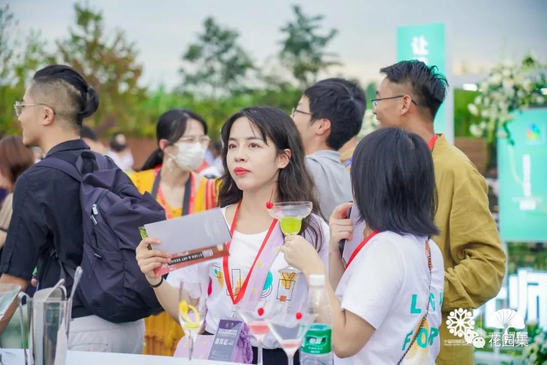 鑺卞洯鐩涘涔愯嚦,鑺卞洯鐩涘瀹屾暣