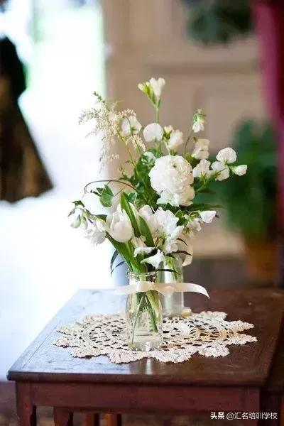 插花的基本步骤视频,插花的具体流程图片