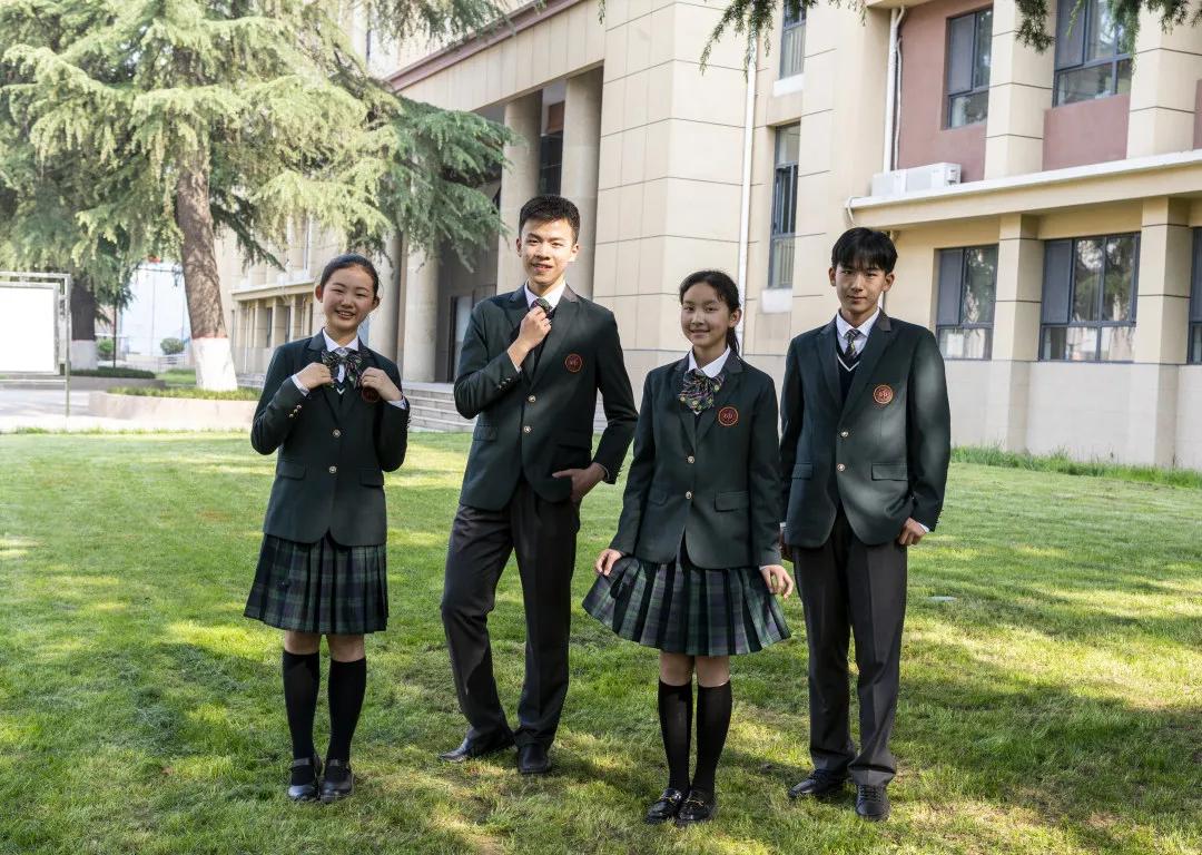 陕西师大附小的校服,陕师大校服套装