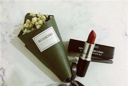 tomford口红断货王 (圣罗兰10号口红断货了吗)