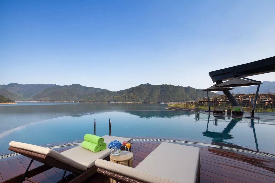 ￥998/2晚-超酷炫船型酒店！直面江湖双景！五星豪华游轮！