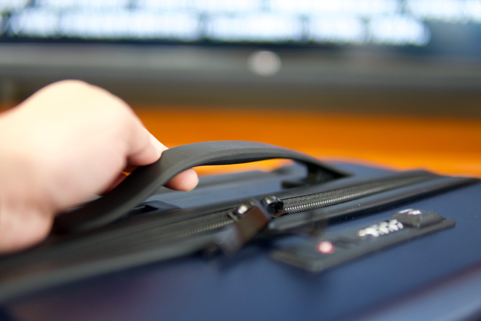 地平线8power号登机箱测评,地平线八号旅行者登机箱