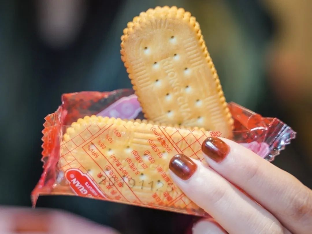 10㎡的食品厂，开了25年，吃过6种以上的孩子都打酱油了吧？