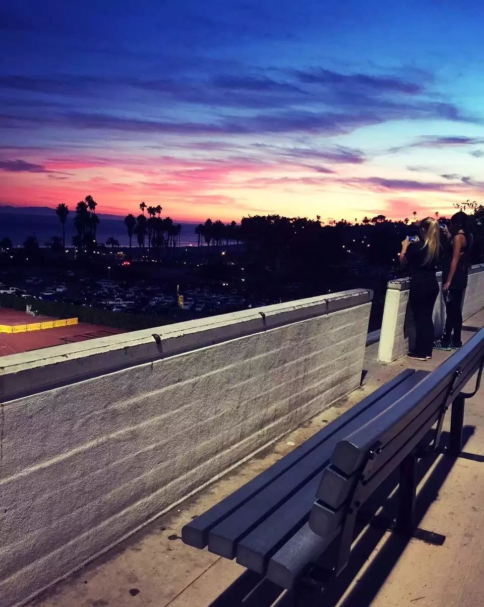 加州新港海滩游玩攻略,加州旅游推荐海边景点攻略