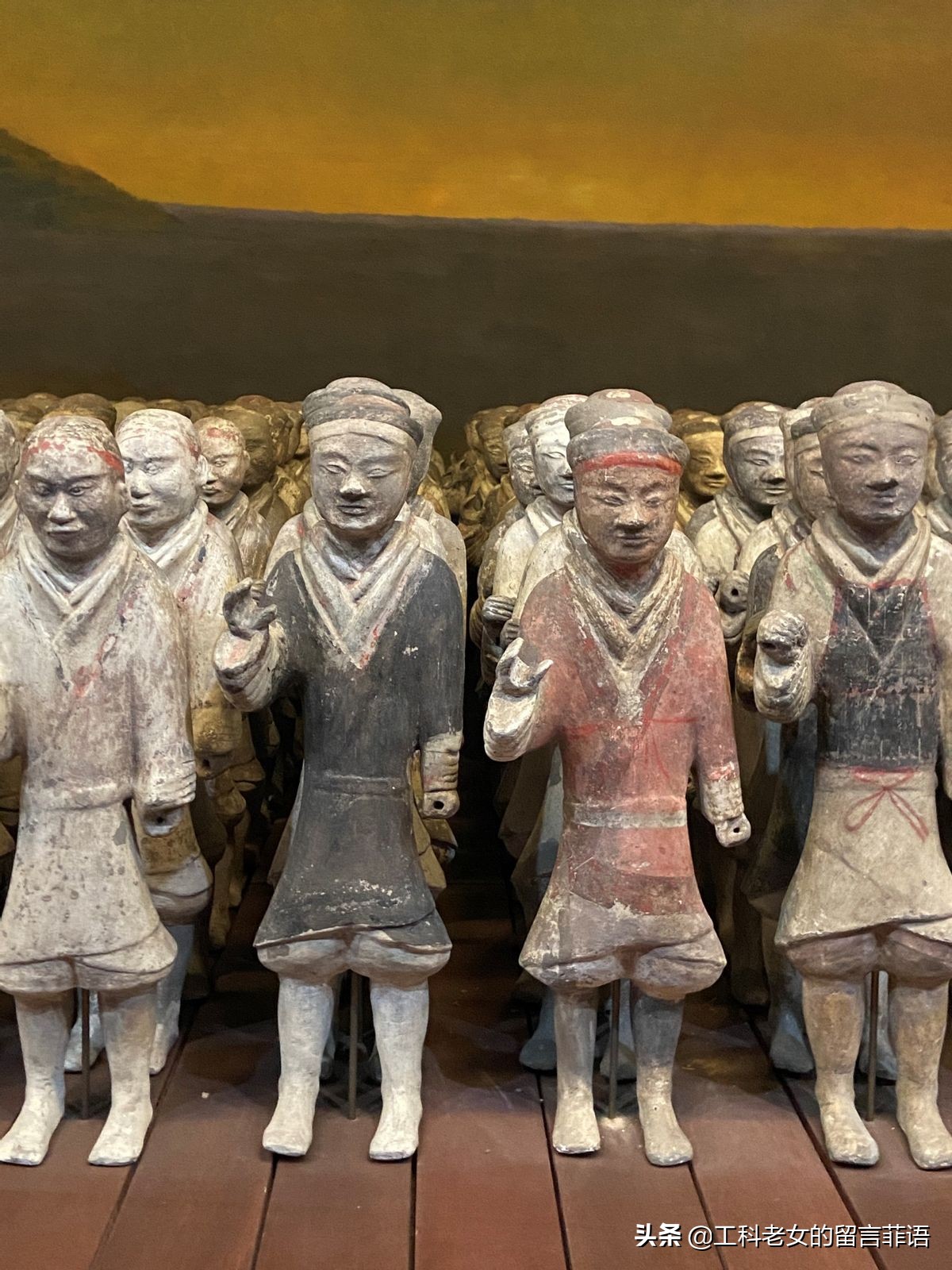 咸阳西汉兵马俑,陕西历史博物馆彩绘胡人骑驼俑