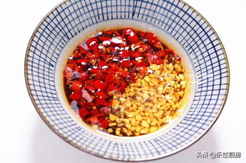 夏天必备清爽可口的凉面,好吃到停不下来的凉面超级赞