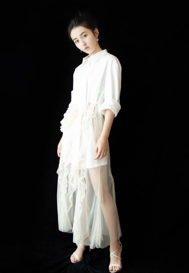 适合小圆脸女生的发型学生党,适合小圆脸发际线高的女生的发型