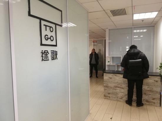 车企玩网约车出租车还有春天吗 (网约车租赁公司跟滴滴是什么关系)