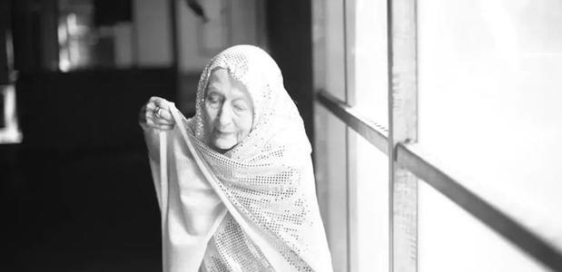 106岁芭蕾舞女终身未婚却人人羡慕：长寿秘诀，远离男人，多跳舞