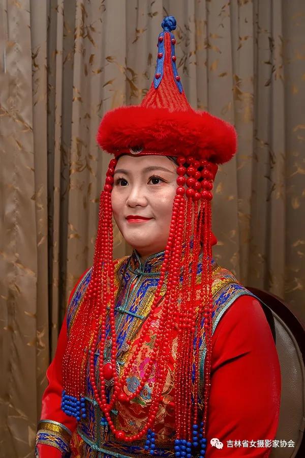 蒙古族服饰第四批非物质文化遗产,蒙古服饰非遗现状