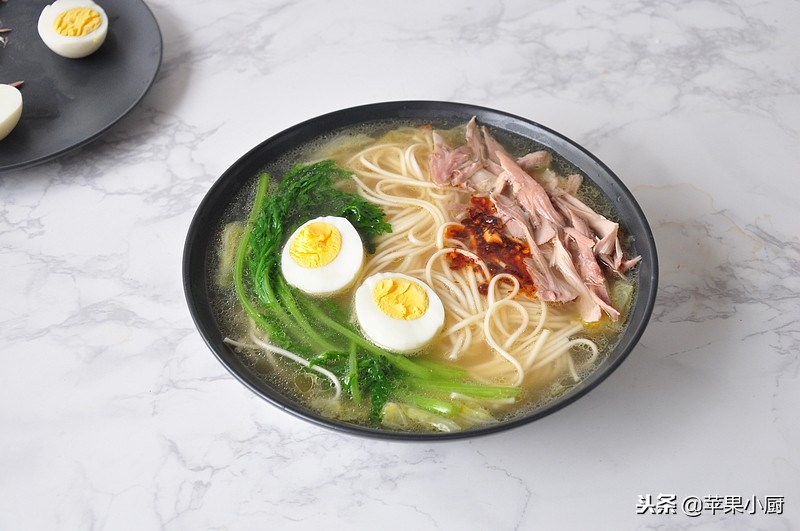 煲过的鸡怎么搞,煲鸡汤的鸡没吃完