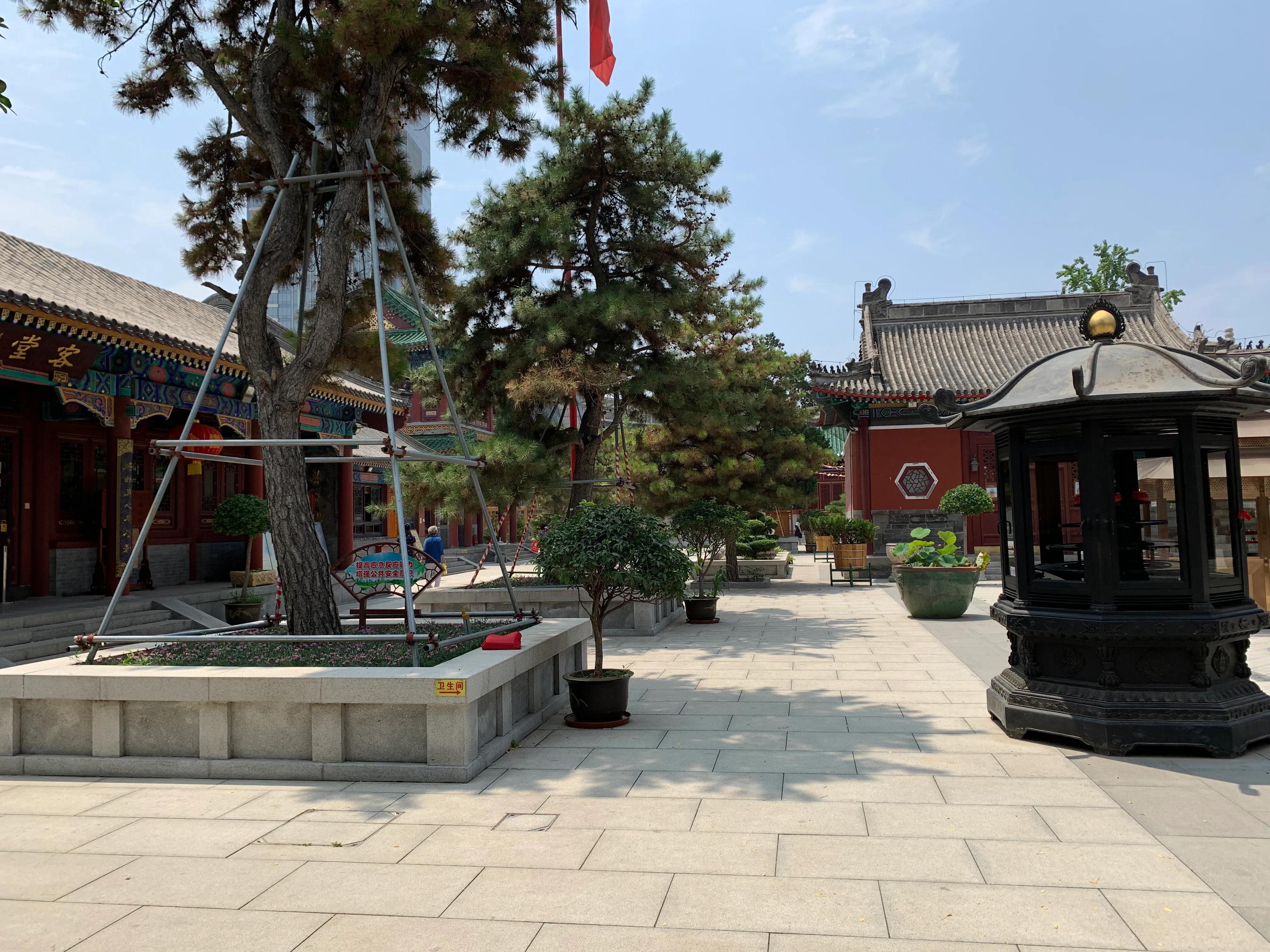 天津古刹大悲禅寺在哪个街,天津大悲禅院门口算命