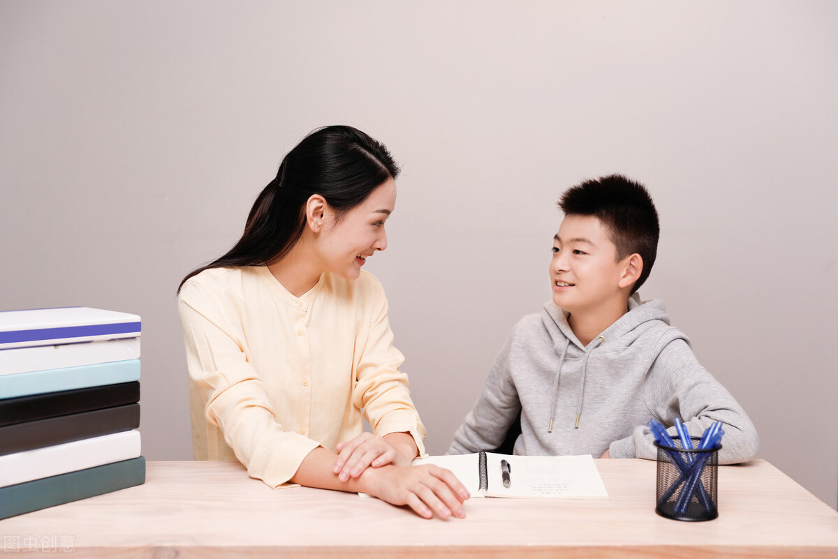 怎么辅导上课不认真听课的孩子,小朋友上课不认真听课怎么教育