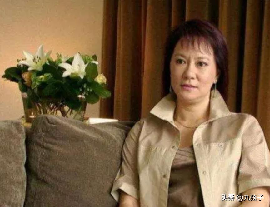 苗可秀遇见陈国坤,苗可秀与苗乔伟关系