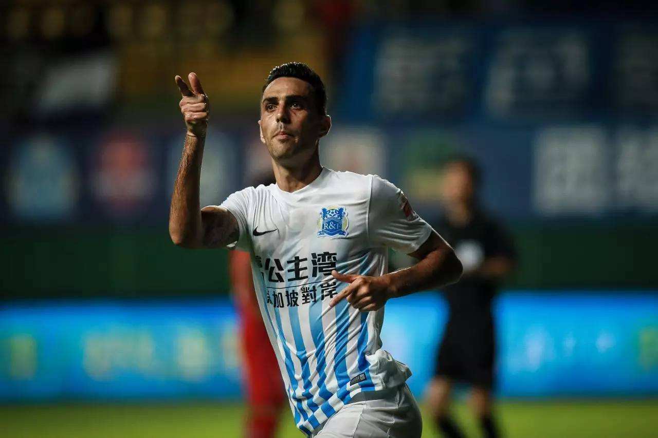 中超球员工资一般多少钱,中超16强工资表