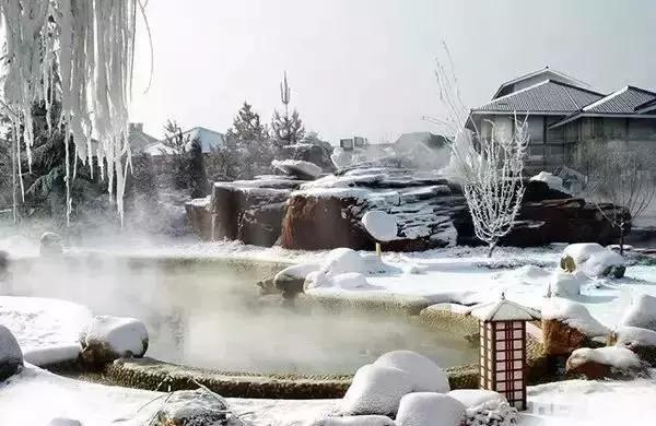 8分钟直抵江南唯一滑雪场,还有温泉,来这家高山云雪民宿充电打卡