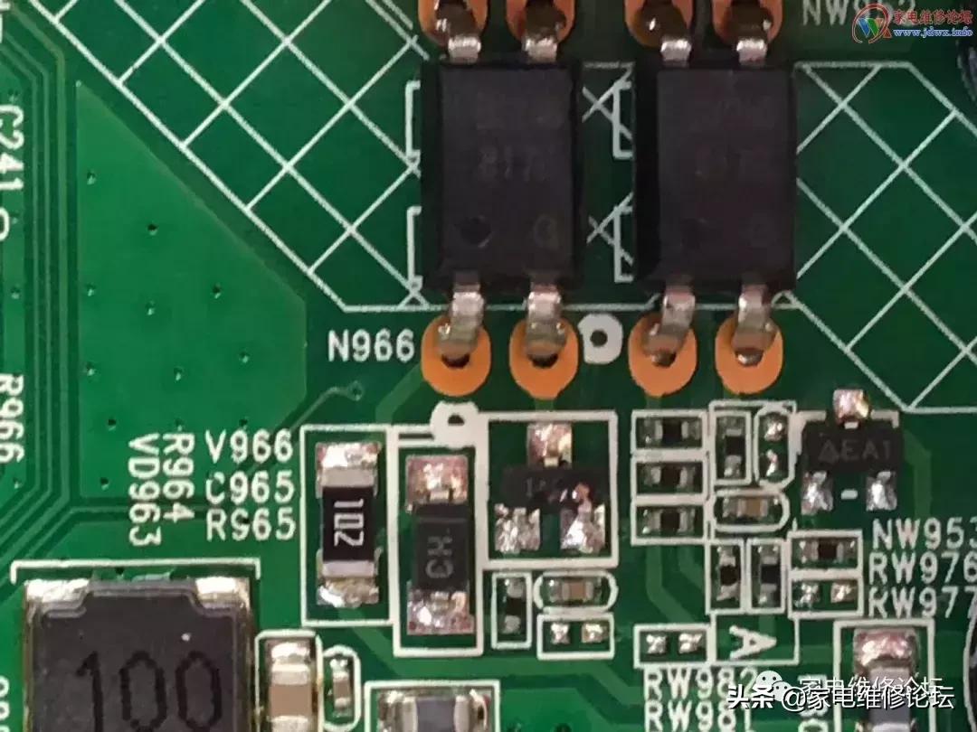 康佳电视背光一闪不亮通病电阻坏,康佳液晶电视机横纹屏闪故障维修