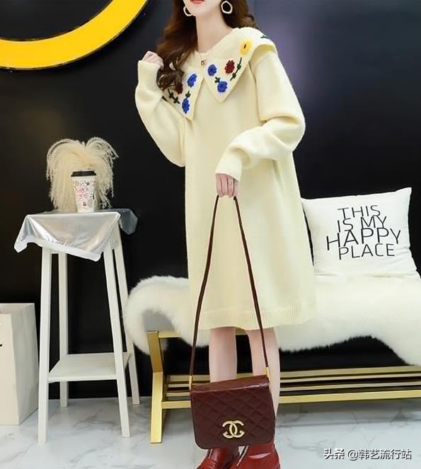 2020元旦韩国发布的新款毛衣款，再次流行休闲款，主题细节带个性