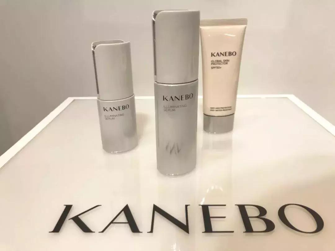 盘点日本最受欢迎的7款美白精华!平价和大牌究竟差在哪里?