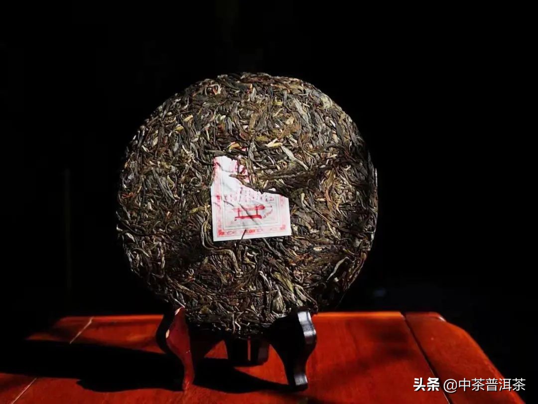 中茶普洱茶生茶推荐,中茶2021臻品黄印熟茶评测