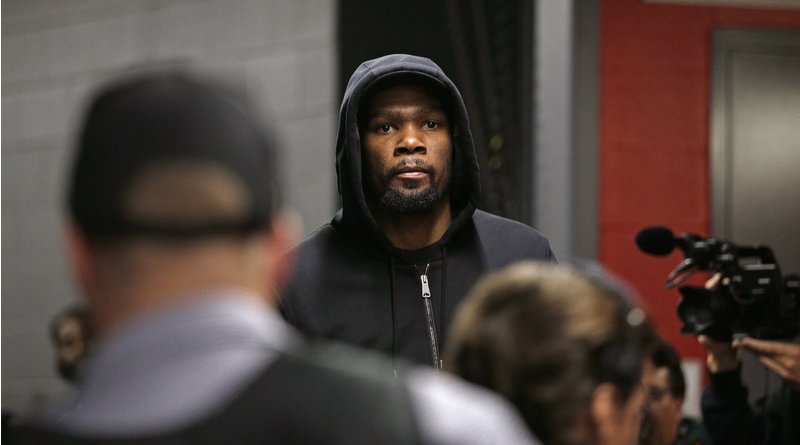 杜兰特因为什么原因受伤,杜兰特受伤到底谁负责任