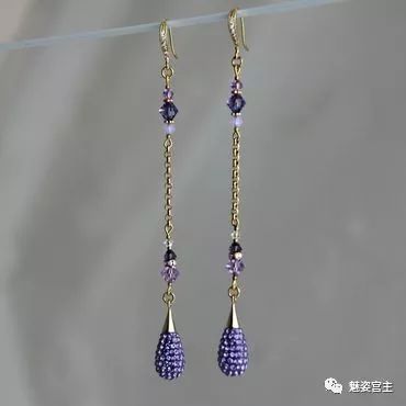 施华洛世奇水晶和珠子打造闪亮弹簧吊坠手链，附制作图解教程