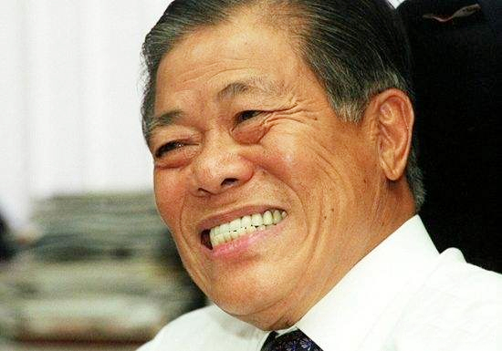 比肩李嘉诚的潮商骄傲，14岁出来打工，用66年跻身世界涂料大王