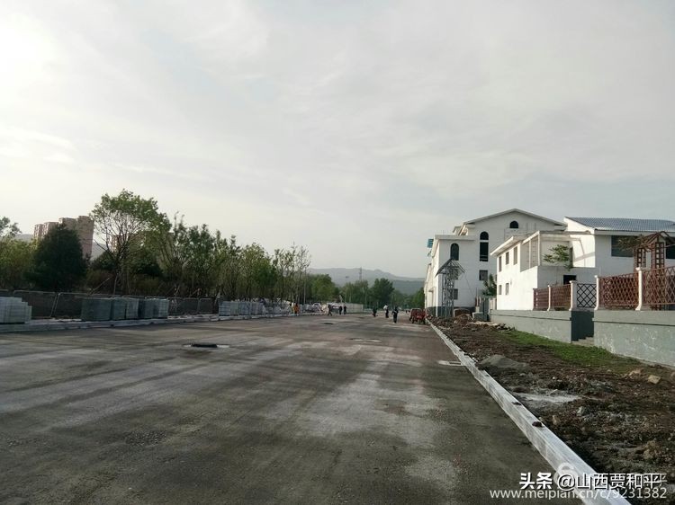 清风徐来水波不兴边款,清风徐来水波不兴图