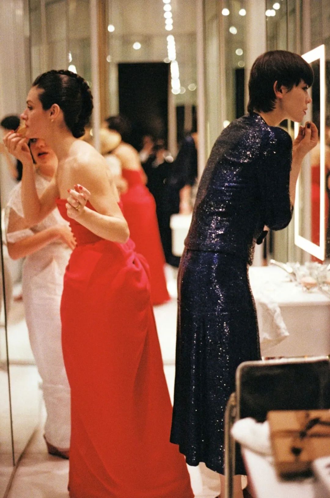 她取了个中国名字，从此纵横西方名流艺术圈30年