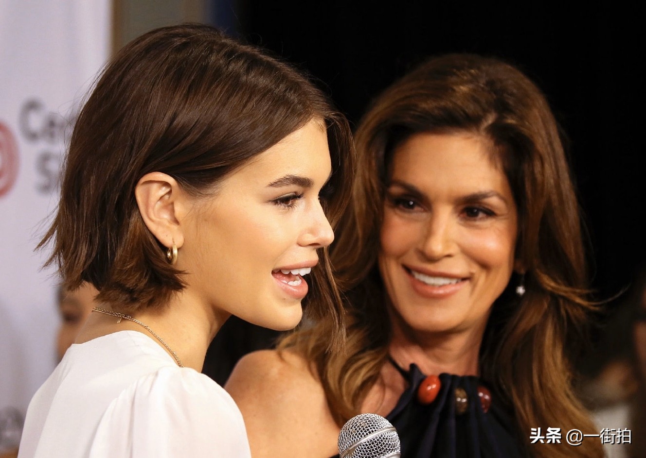 超模辛迪克劳馥裸妆,辛迪克劳馥之女kaiagerber