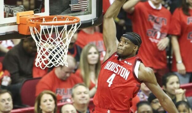 落选秀场均6+5，却签3600万合同，相比而言豪斯的1100万非常划算