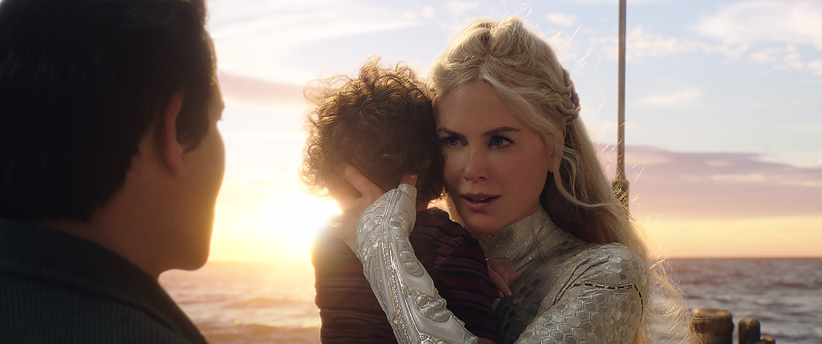 海王三叉戟集锦,海王的三叉戟vs唐三的三叉戟