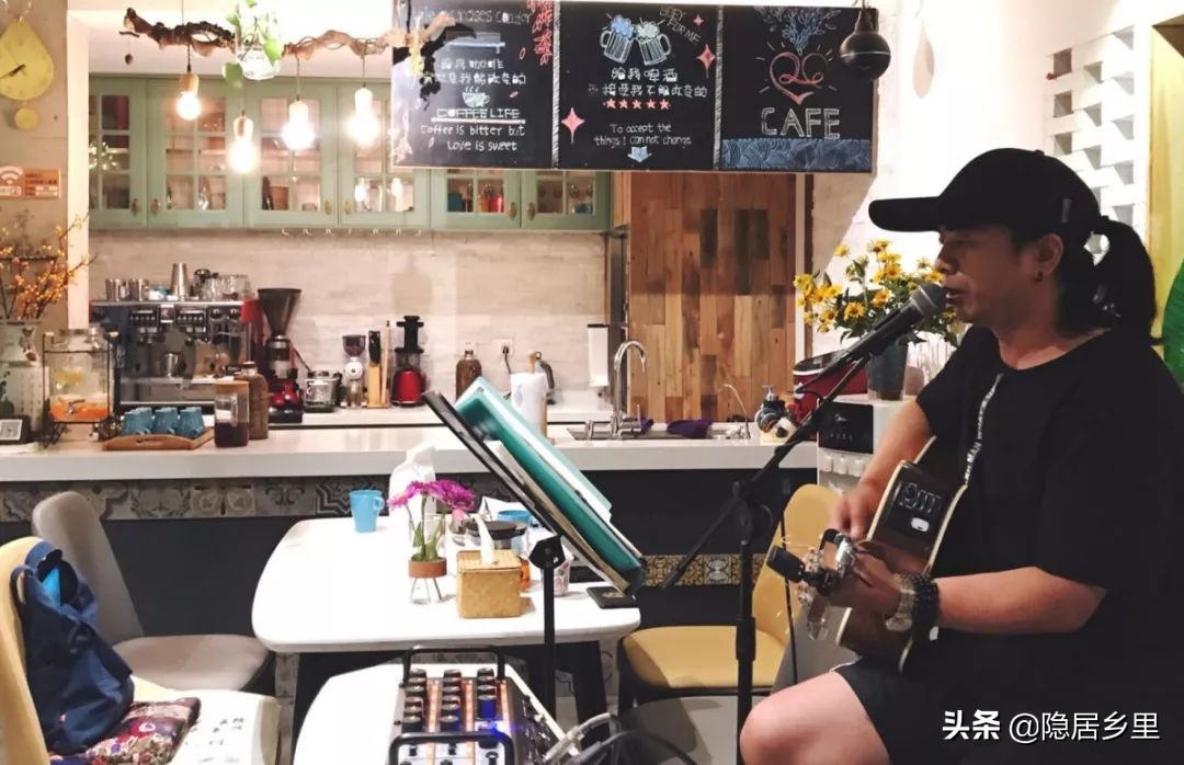 看皮影大戏逛美食大集,农村看大戏赶大集