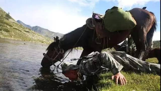 100张中国海防巡逻图,看哭了盘点中国军人的戳泪瞬间