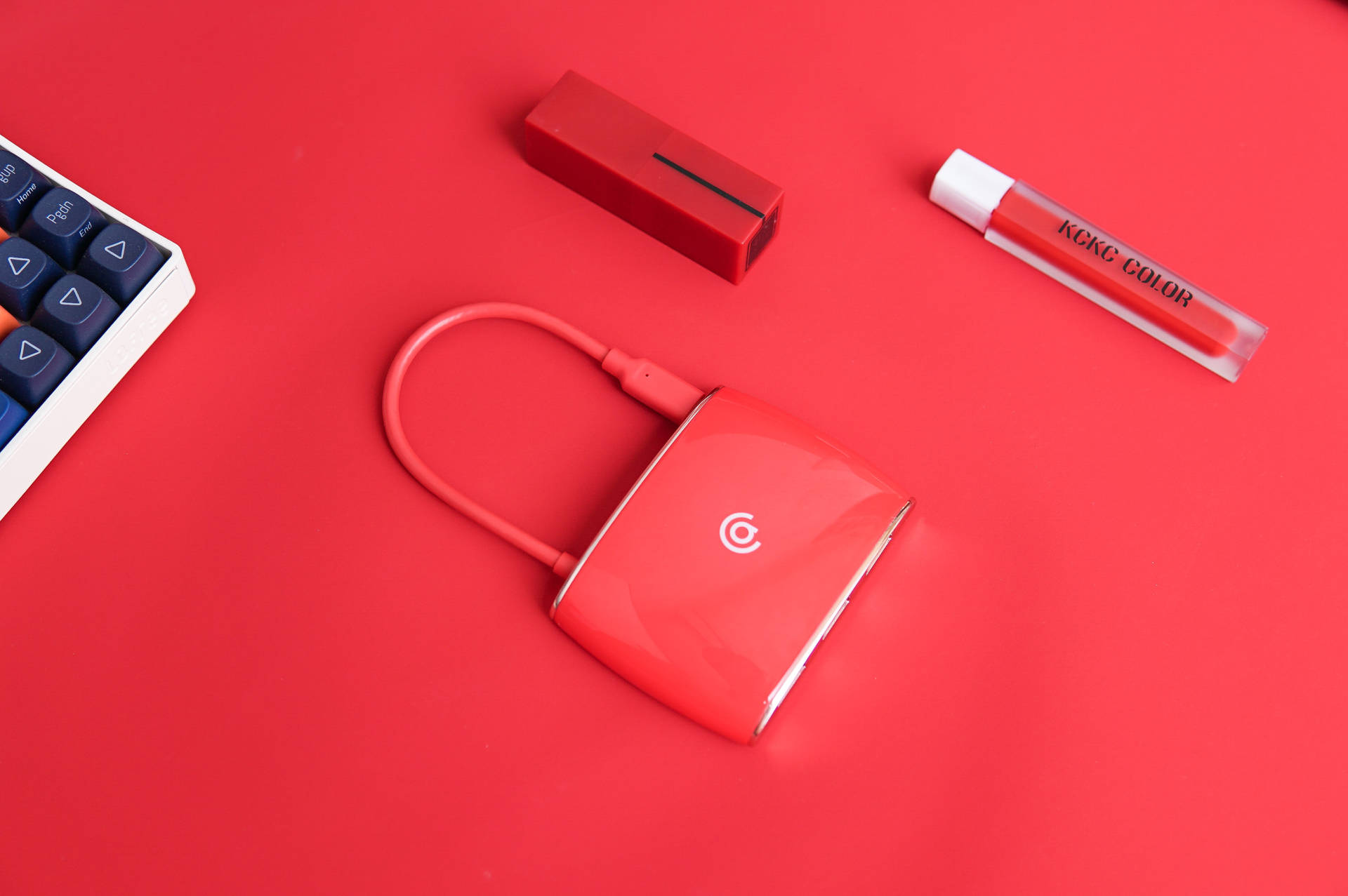 手机秒变电脑，aigo扩展坞趣体验，老罗的*NTT**裤衩都没了