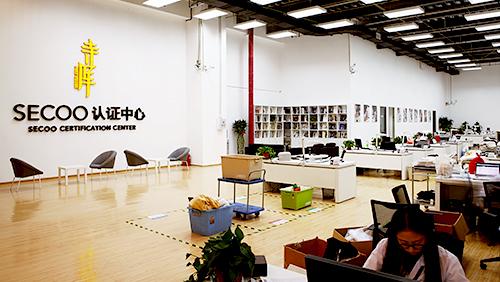 再也不用担心被忽悠了,《闺蜜说》寺库小仙女教你奢侈品鉴定妙招