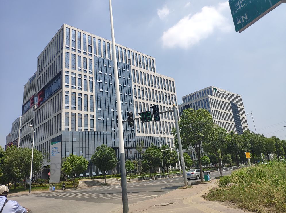 卖疯了总价169万起买万科叠墅,卖疯了的楼盘