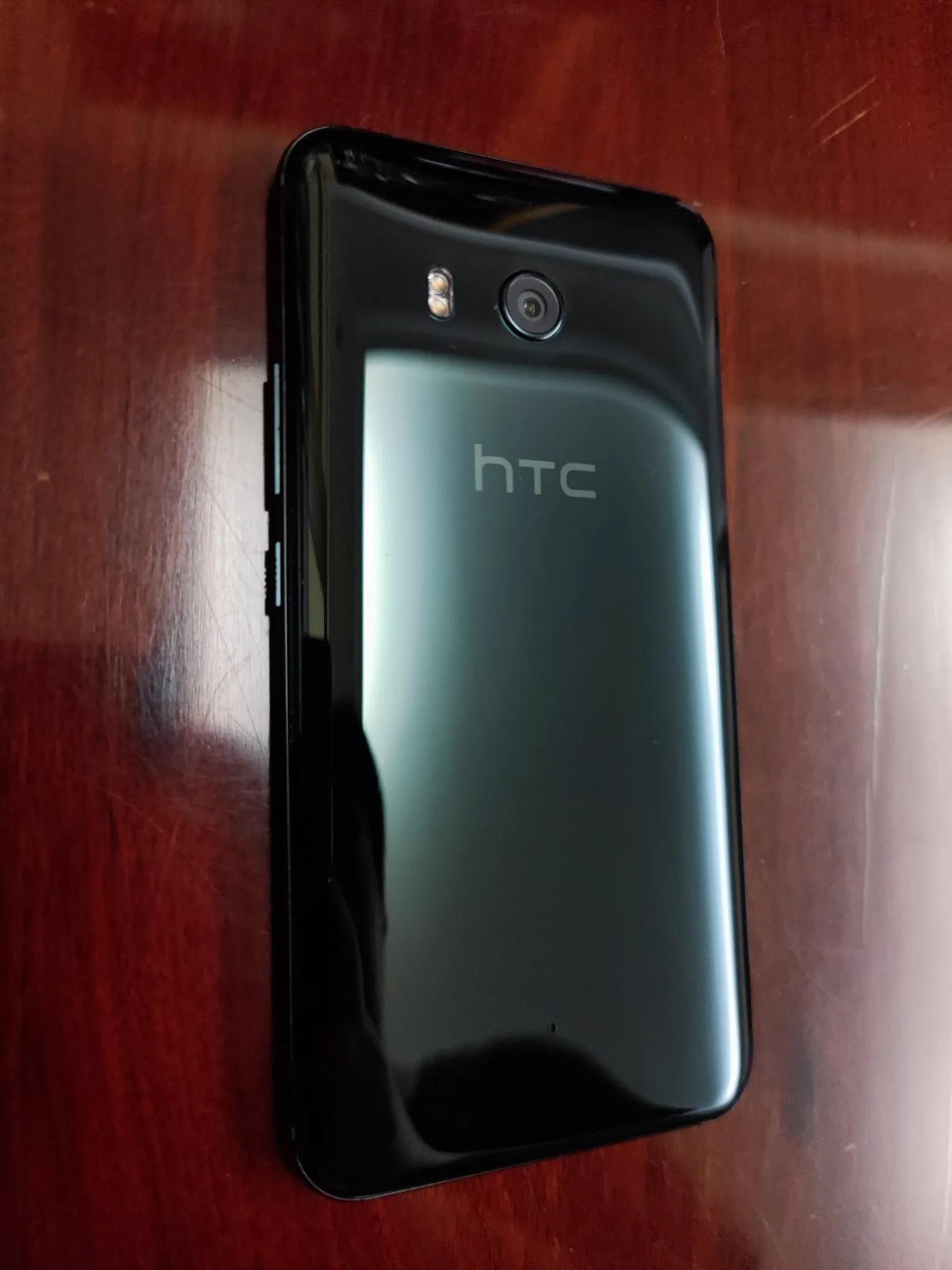 htcu11换电池,htc新机u11自译版