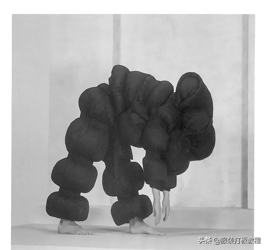 廓形在服装设计中的作用和意义,服装廓形设计