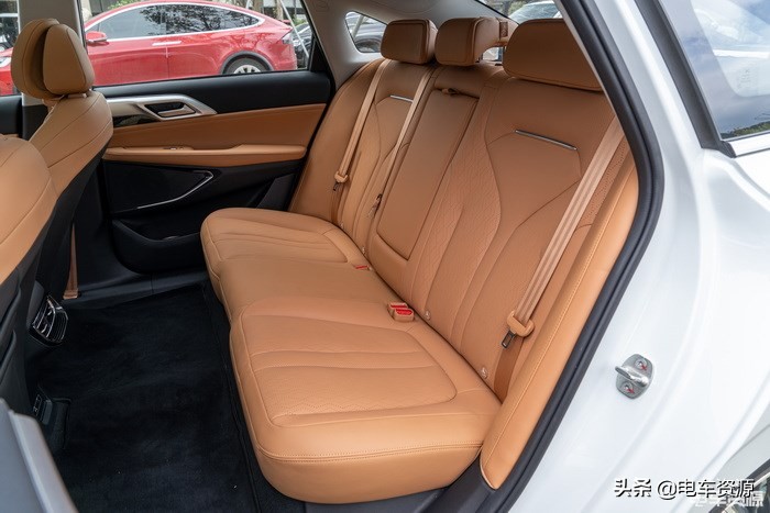 陈震小鹏p5试驾视频,小鹏p5智能体验