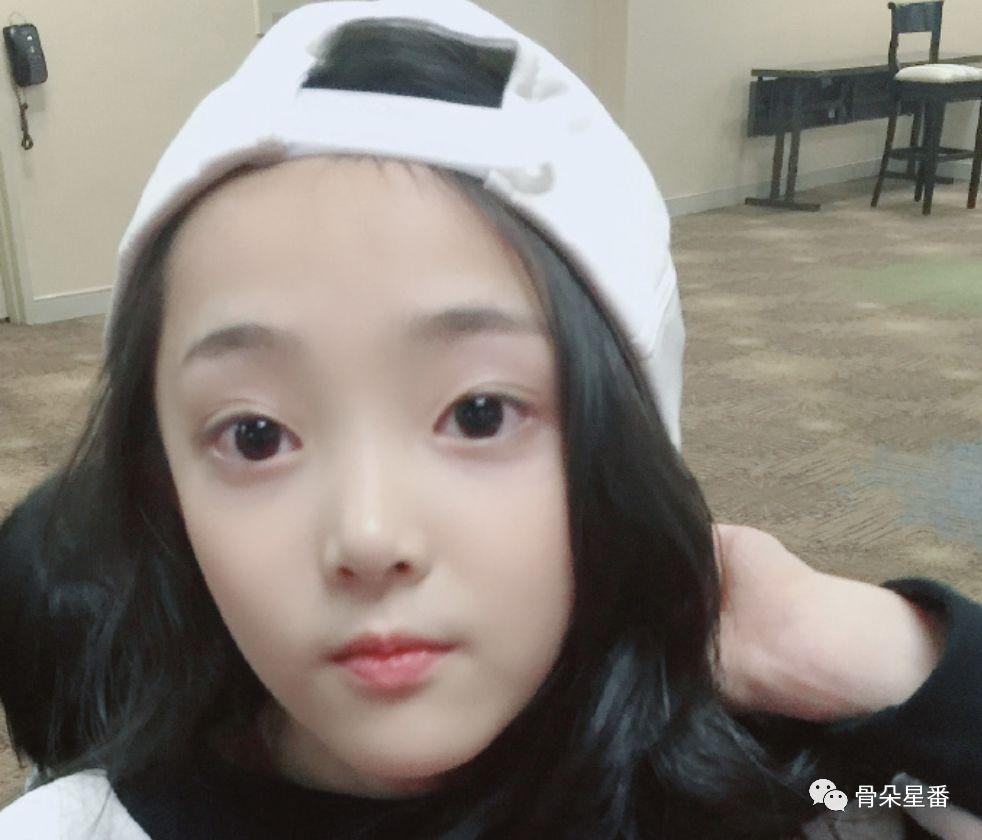 那些惊艳众人的小演员黄杨钿甜,女童星黄杨钿甜