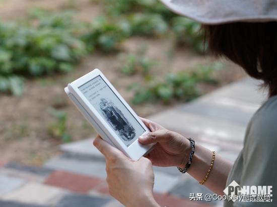 kindle青春版阅读灯在哪,kindle青春版听书