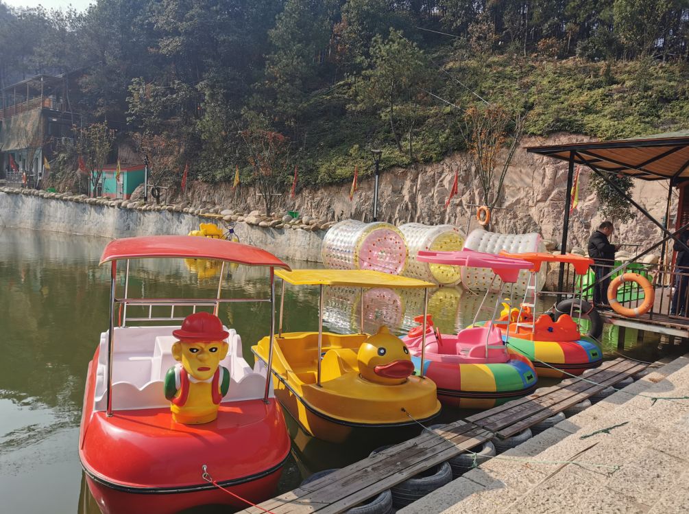 浙江金华迪士尼乐园,迪士尼城堡和迪士尼乐园